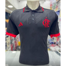 CAMISETA PREMIUM DO FLAMENGO POLO BLACK COM VERMELHO 2025.
