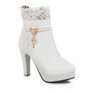 Bota Feminina Até o Tornozelo Design Fachion
