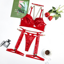 Lingerie de Luxo com Correntes Acessíveis - DORA